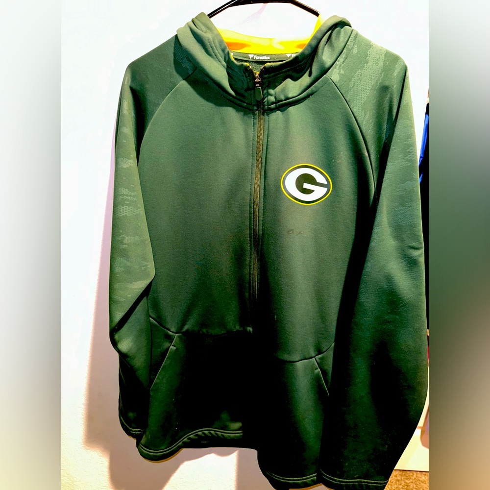 Fanatics Green Bay Packers Men's Iconic Embossed Defender Full Zip Hoodie